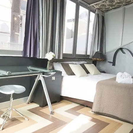 Living4malaga Hotel