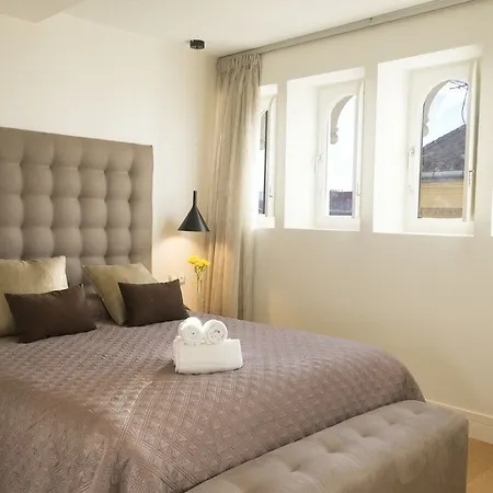 Hotel Living4malaga Malaga